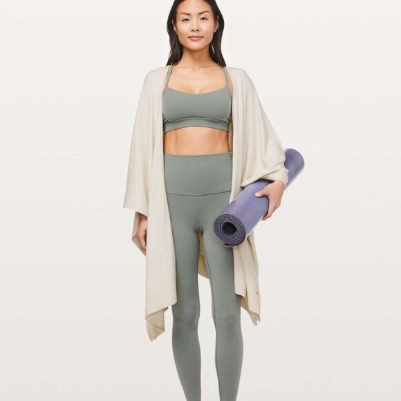 Lululemon Free To Coast Poncho Wrap Sweater Heathered Dove Gray Cream Women’s OS - Picture 2 of 12